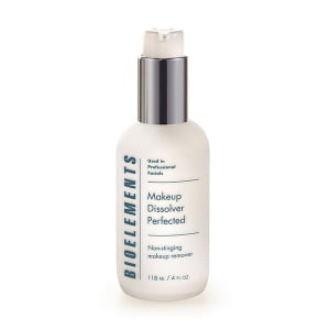Makeup Dissolver Perfected fra Bioelements er en sminkefjerner  man ikke kan leve foruten og som passer for alle hudtyper. Med bare noen dråper vil Makeup Dissolver Perfected effektivt fjerne sminke på øynene og hud uten å irritere og etterlate huden ren og frisk. Den fjerner også effektivt bort vannfast maskara. Inneholder i tillegg beroligende naturlige ekstrakter som ringblomst, øyentrøst og appelsin.